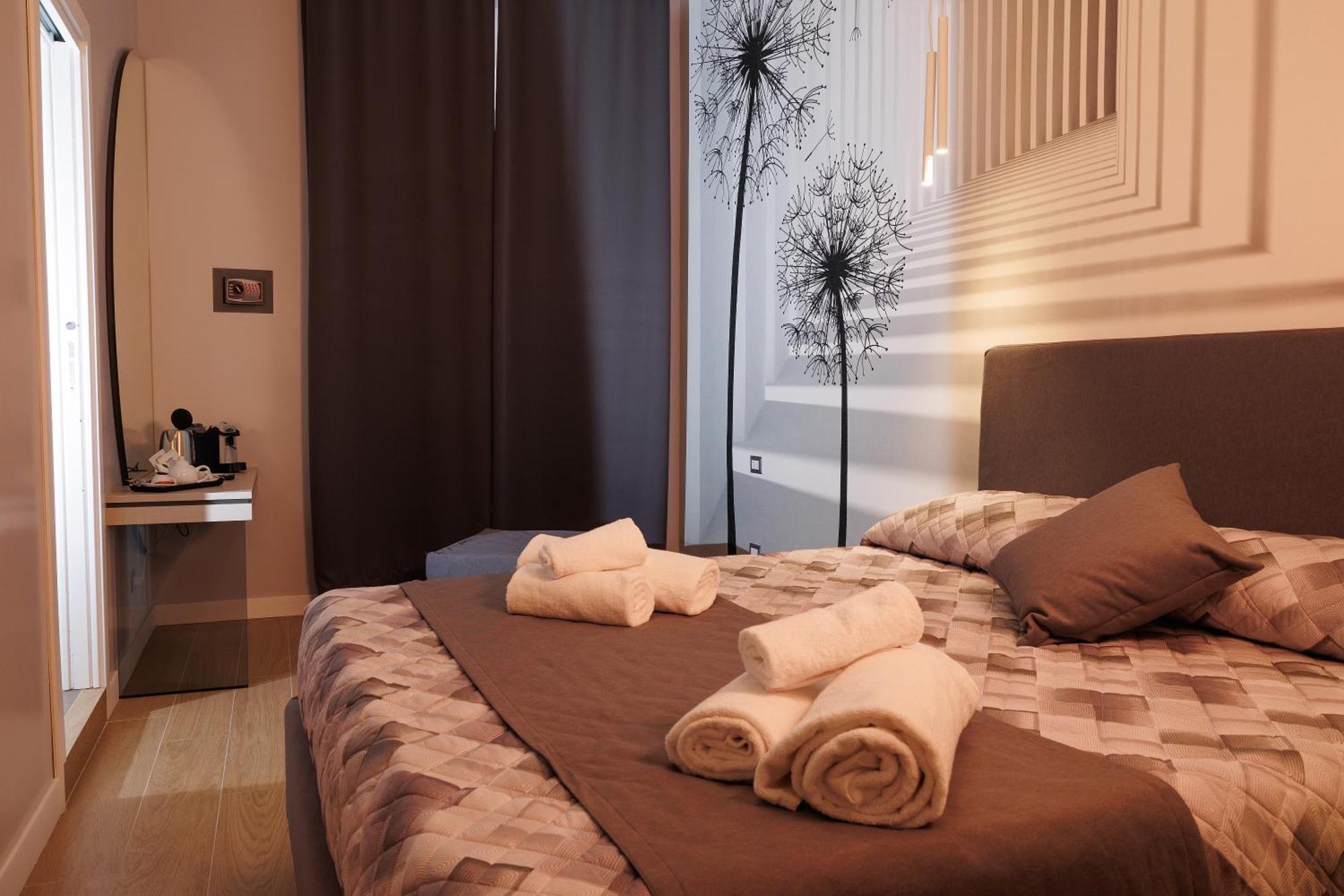 Maria Maruzzella B&B Luxury Suites Napoli Esterno foto