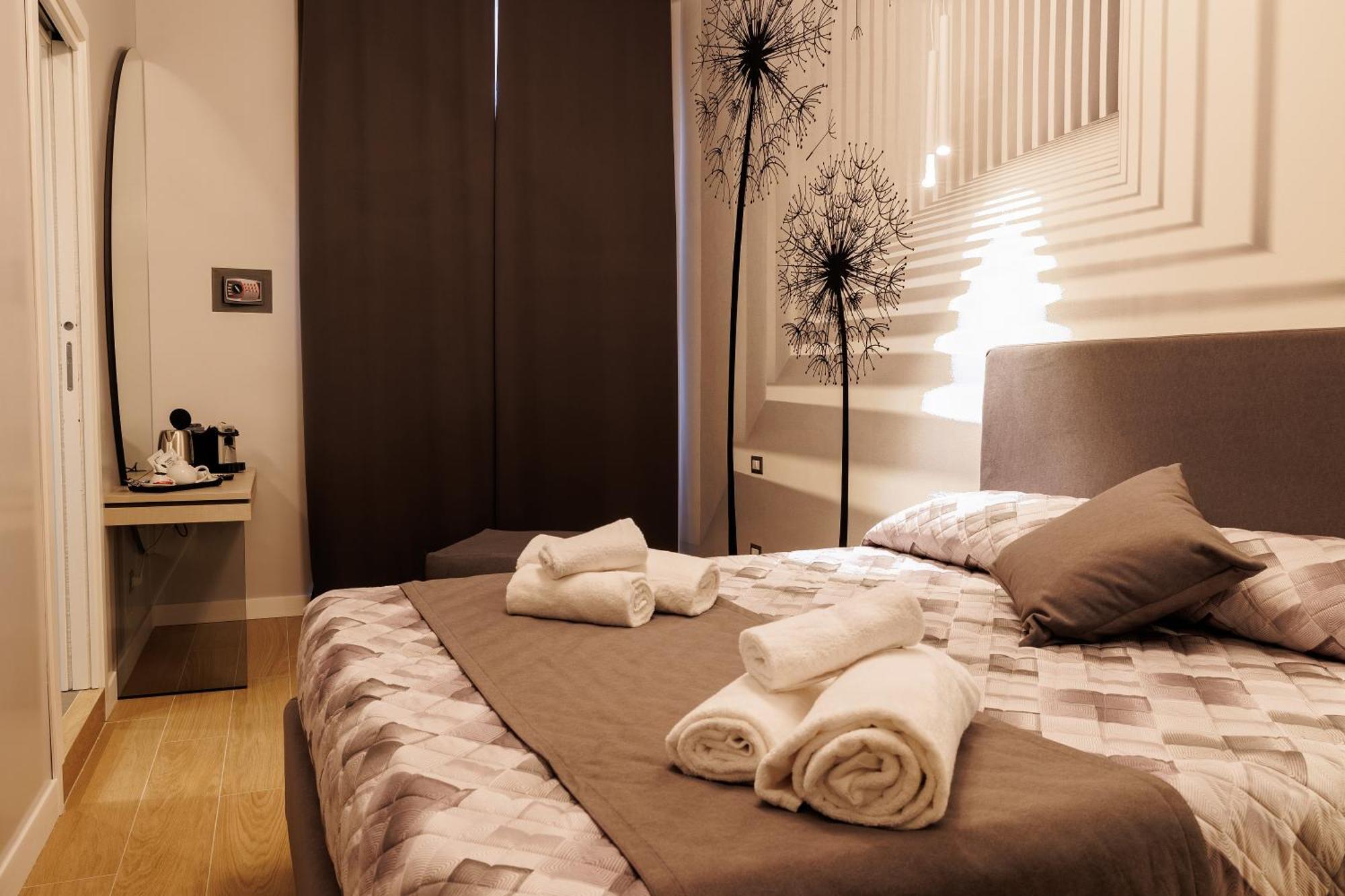 Maria Maruzzella B&B Luxury Suites Napoli Esterno foto