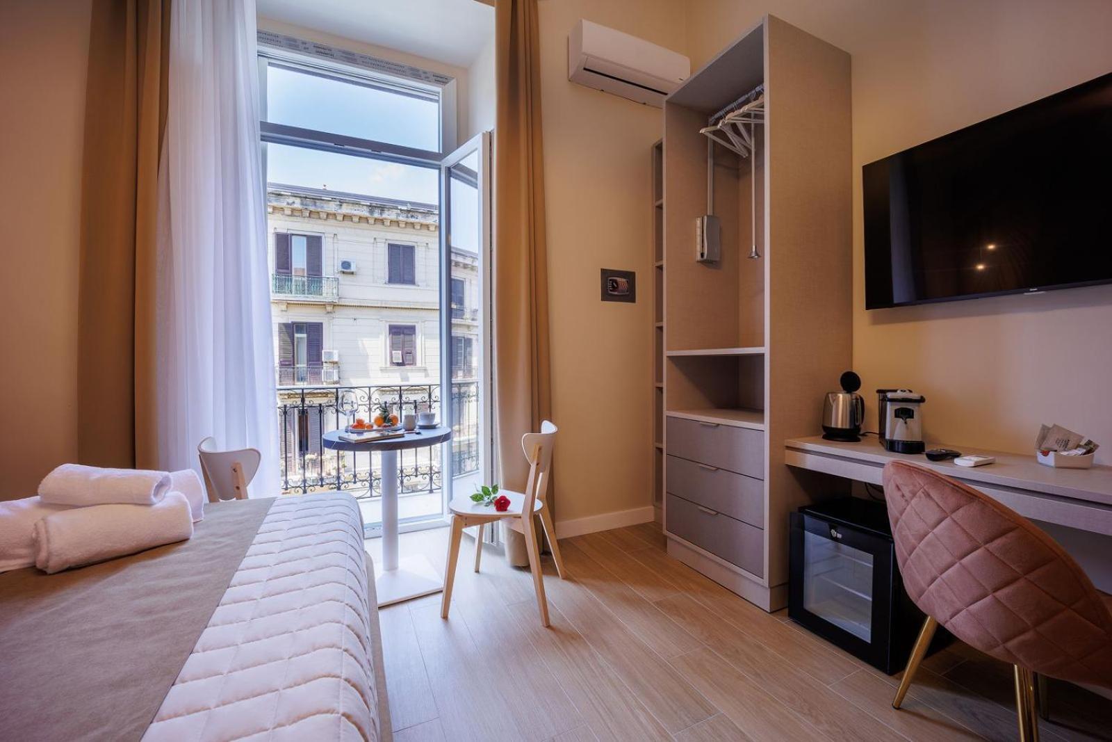 Maria Maruzzella B&B Luxury Suites Napoli Esterno foto