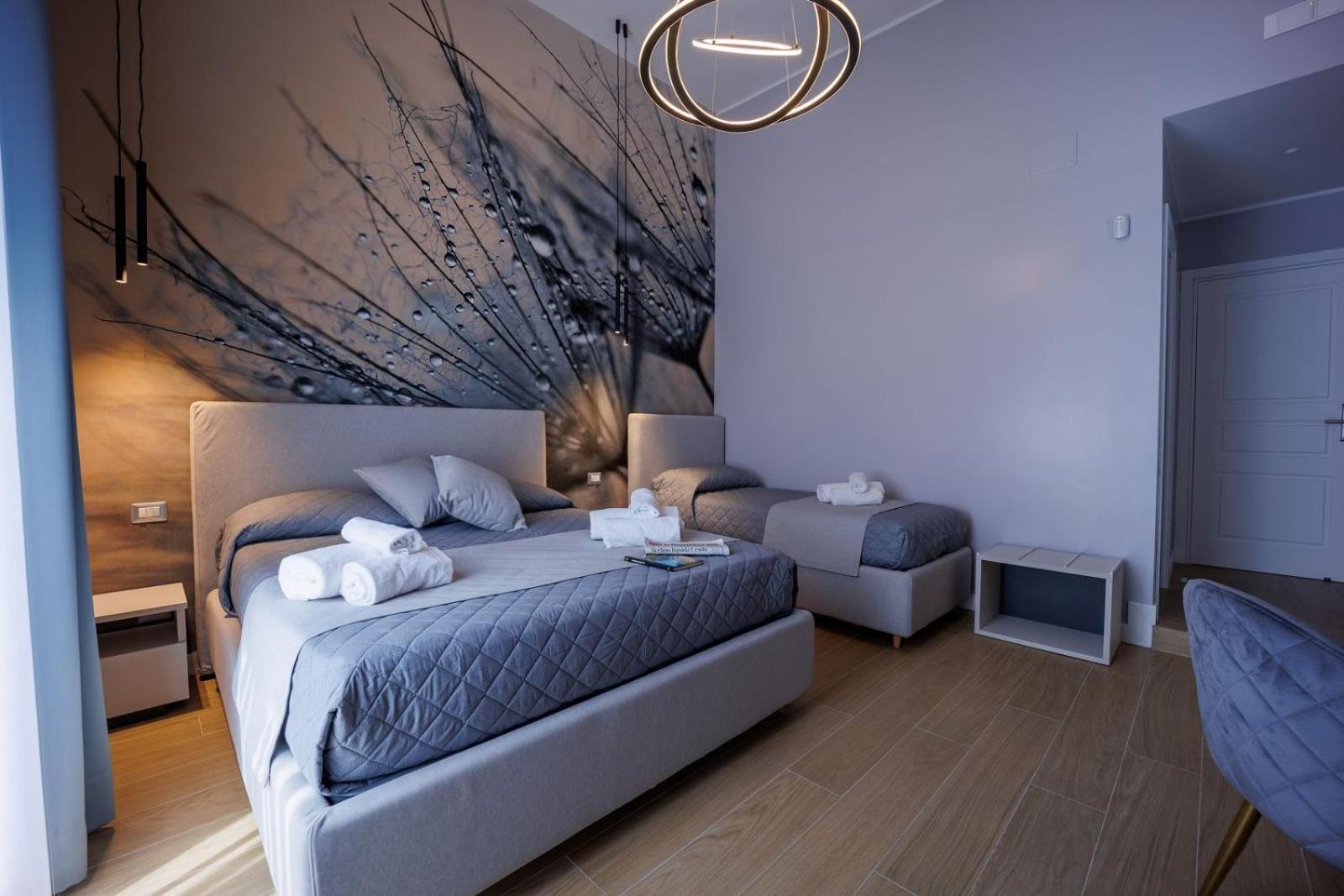 Maria Maruzzella B&B Luxury Suites Napoli Esterno foto